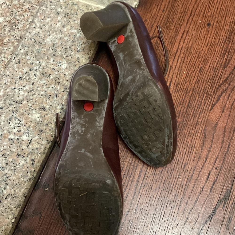 Camper heels in great shape - Picture 3 of 5